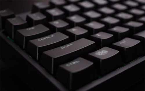 电脑键盘num键亮但是键盘不能用(电脑插上键盘为什么键盘不能用)